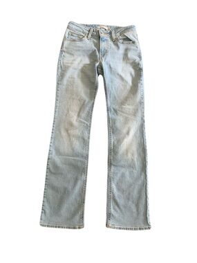 Levi’s Light Blue Wash Size 26 x 32 Denim Jeans Superlow Boot Cut Casual Minimal